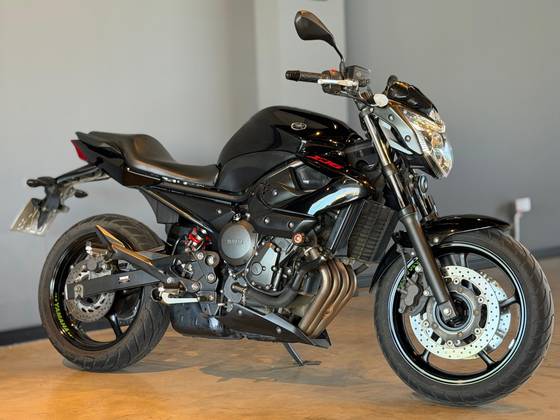 YAMAHA XJ6 N 